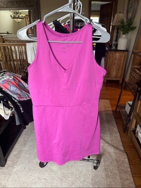 GAP Bright Pink Sleeveless V-Neck athletic dress with built-in shorts